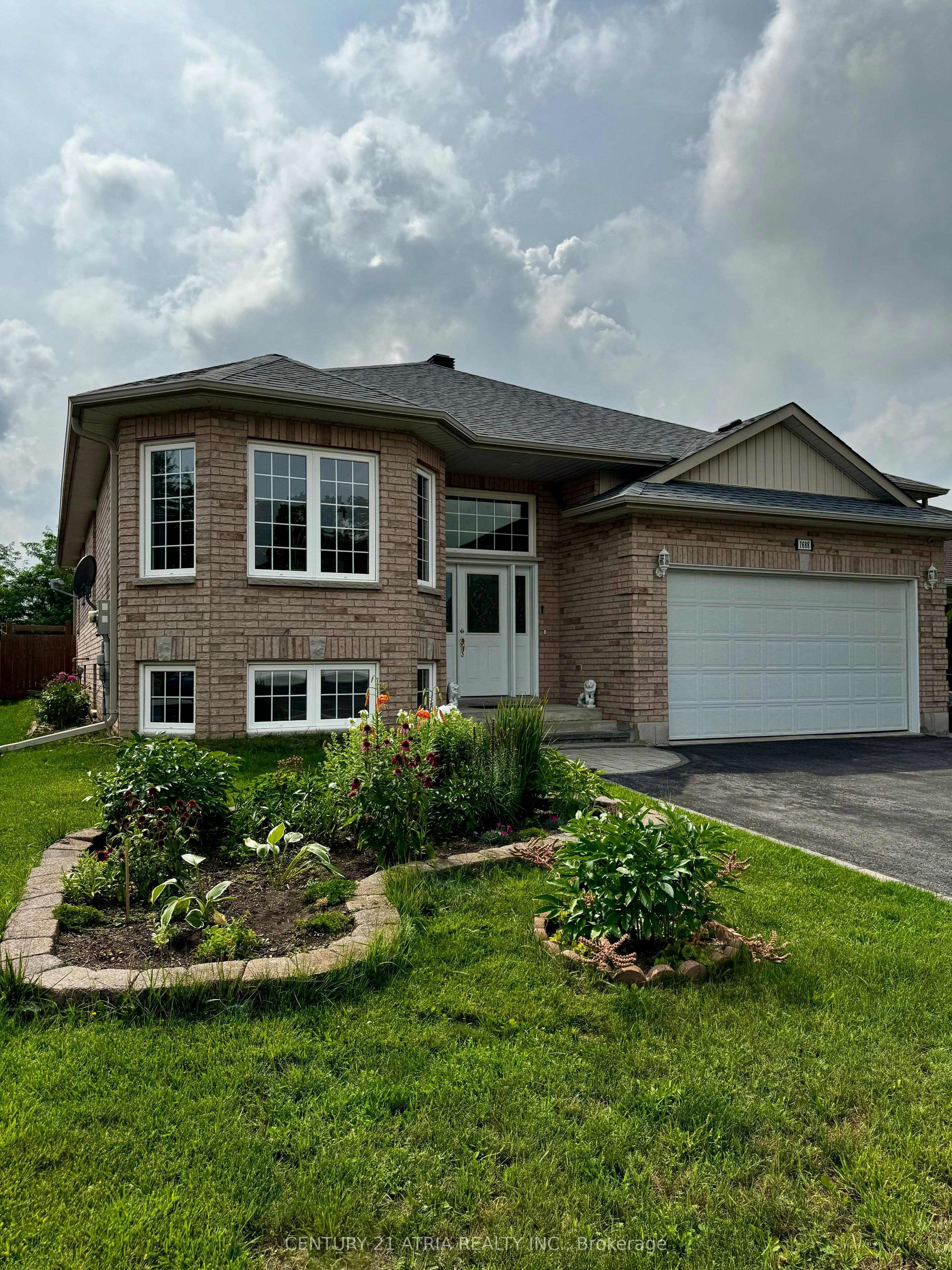 1688 Keppler Crescent, Peterborough, ON, K9K 2P5