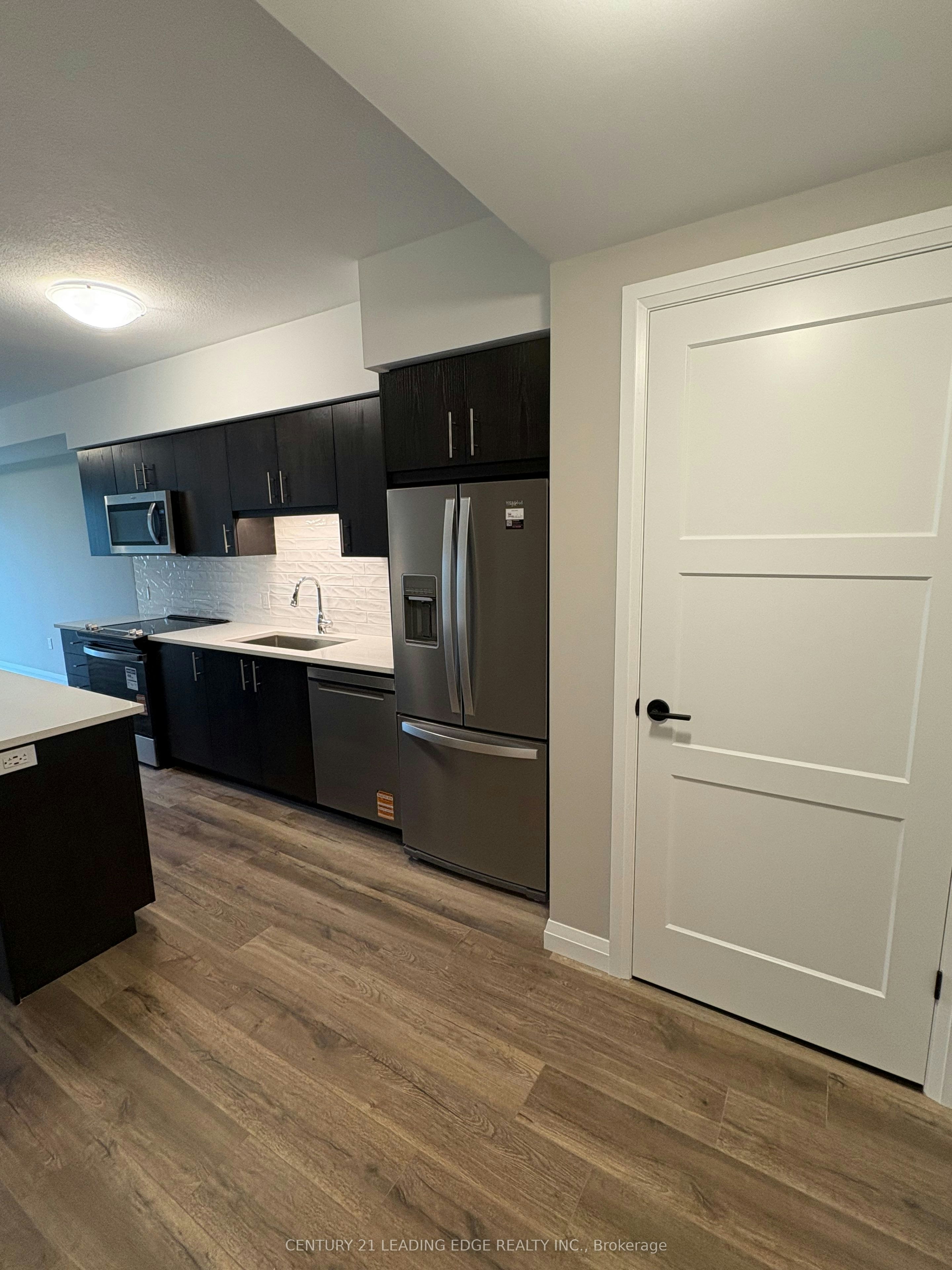 908-93 Arthur Street, Guelph, ON, N1E 0S6 - 3