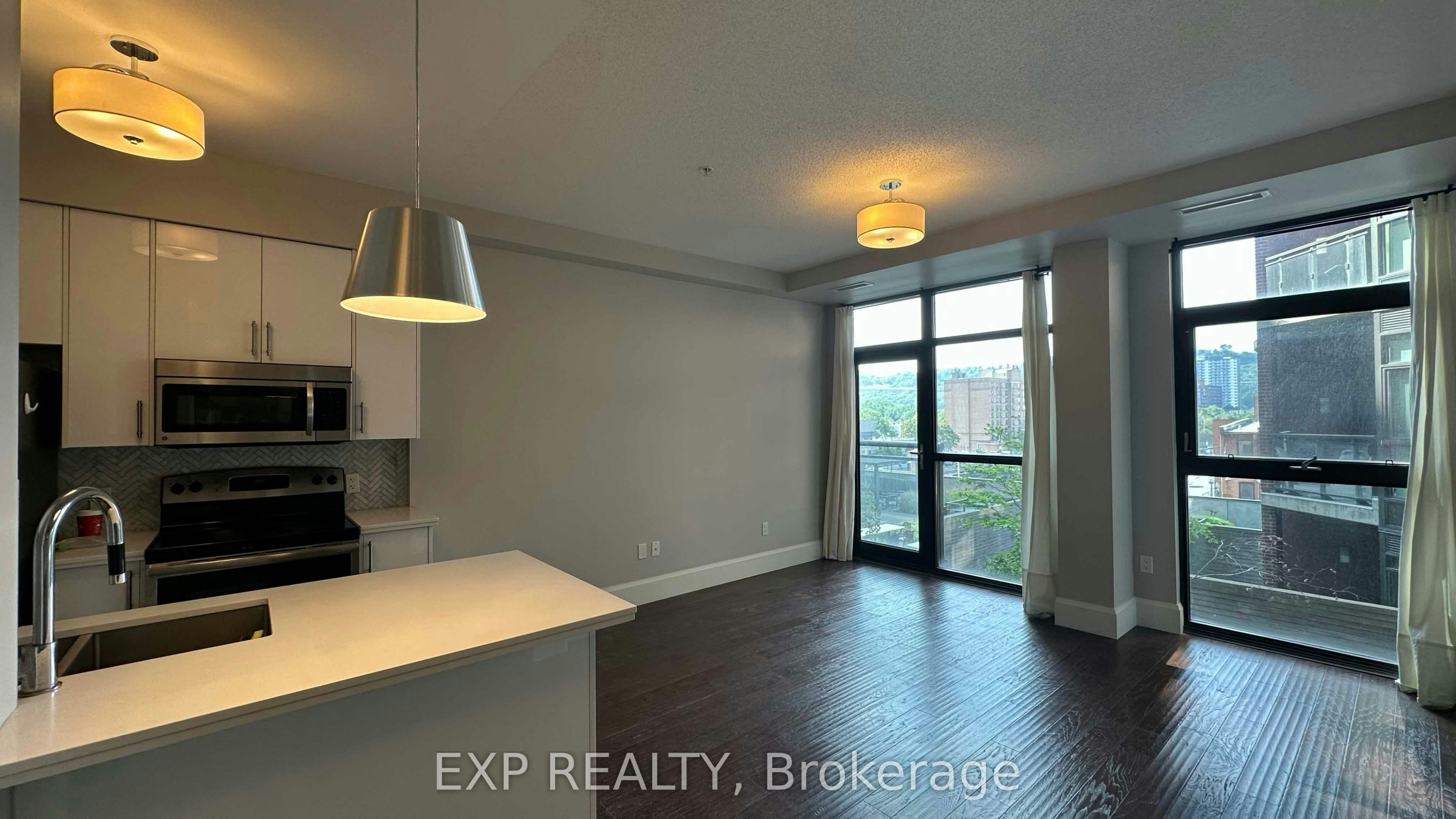512-112 King Street E, Hamilton, ON, L8N 0A9 - 3