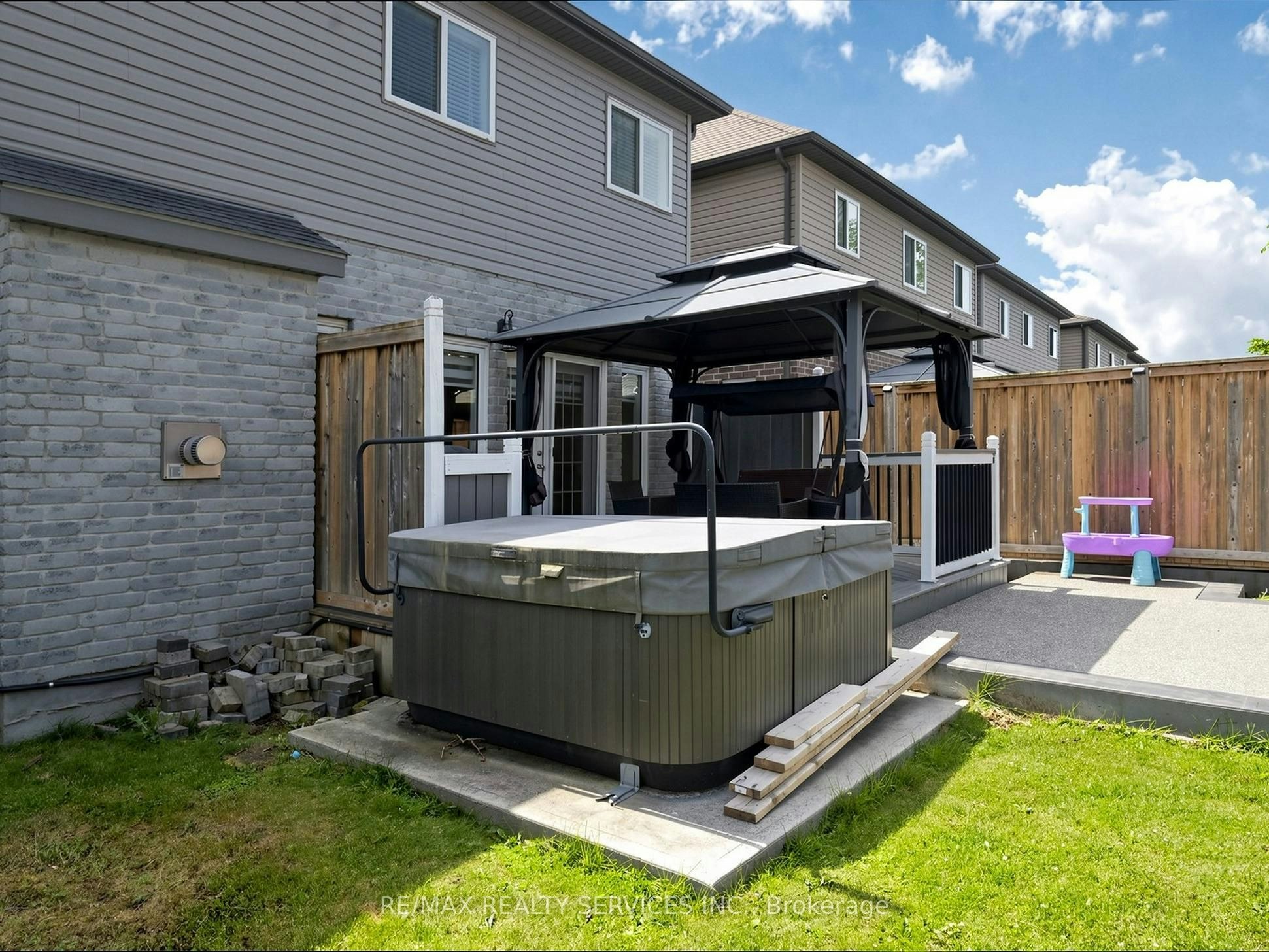291 Hardcastle Drive, Cambridge, ON, N1S 0A9 - 40