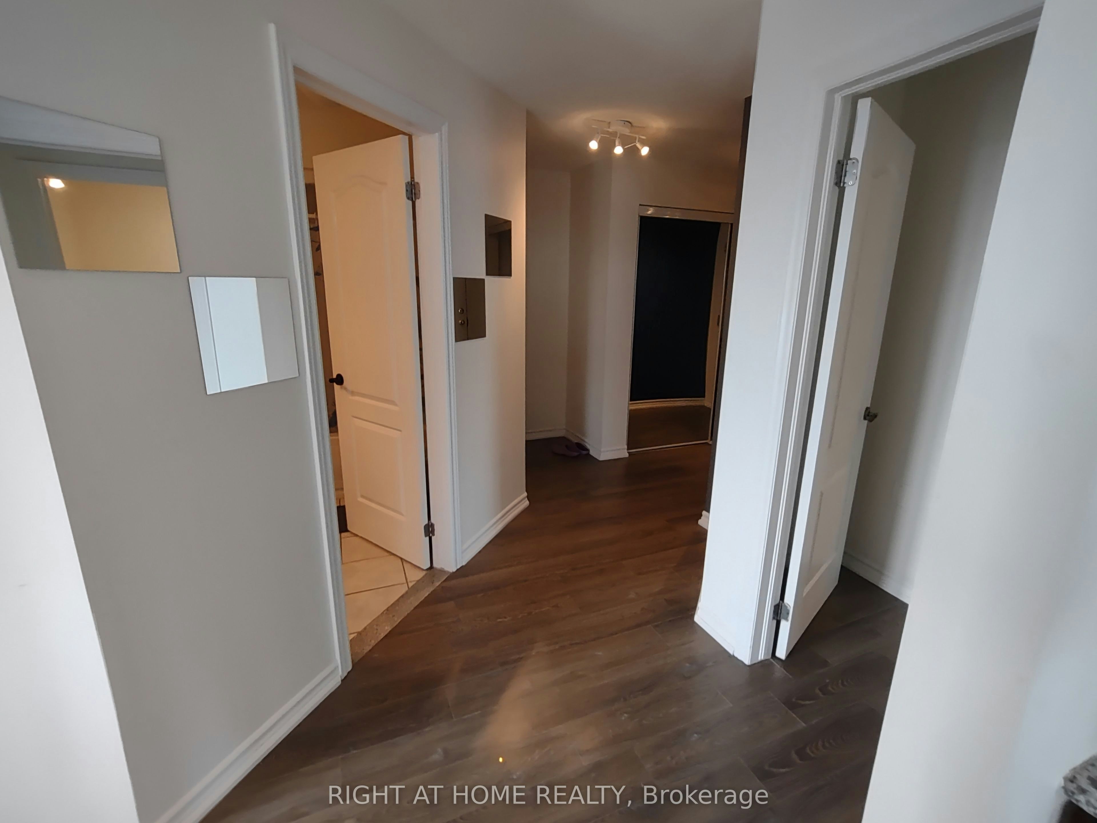 1102-135 James Street S, Hamilton, ON, L8P 2Z6 - 7