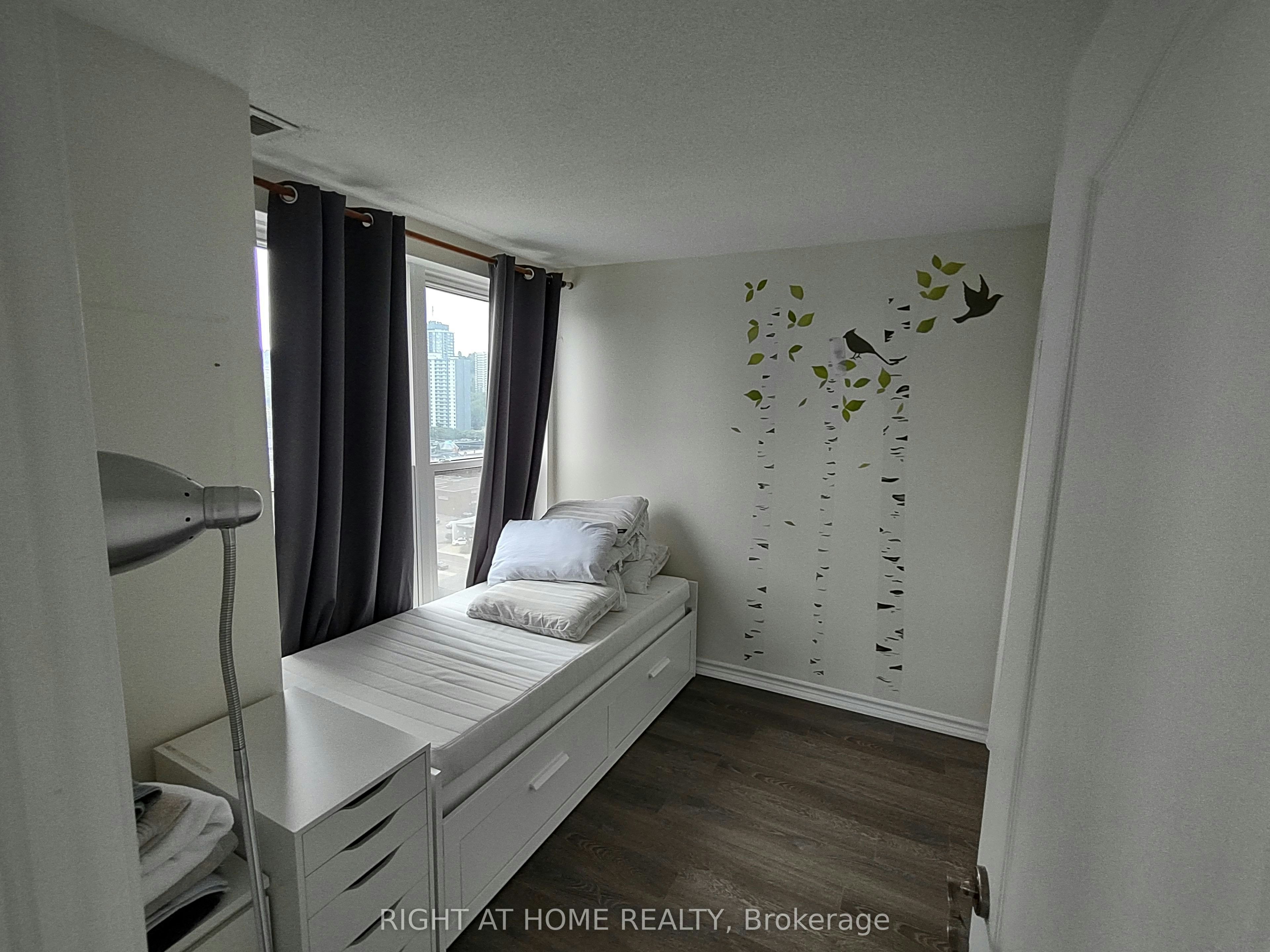 1102-135 James Street S, Hamilton, ON, L8P 2Z6 - 8