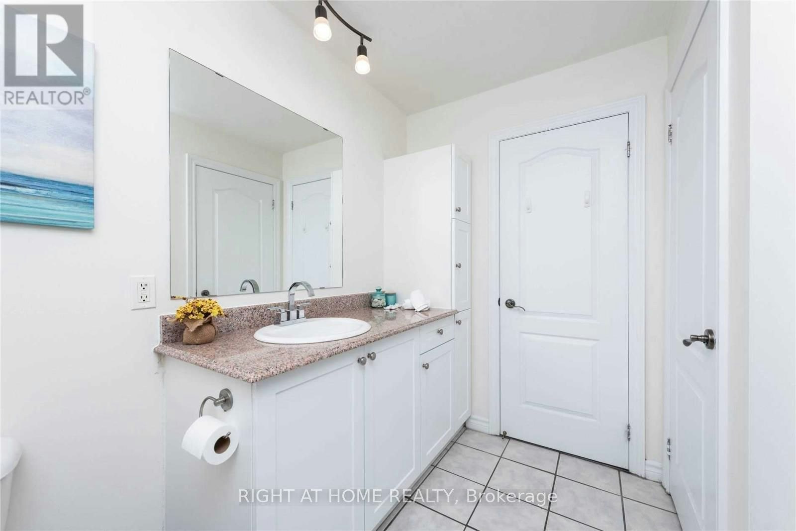 1102-135 James Street S, Hamilton, ON, L8P 2Z6 - 13