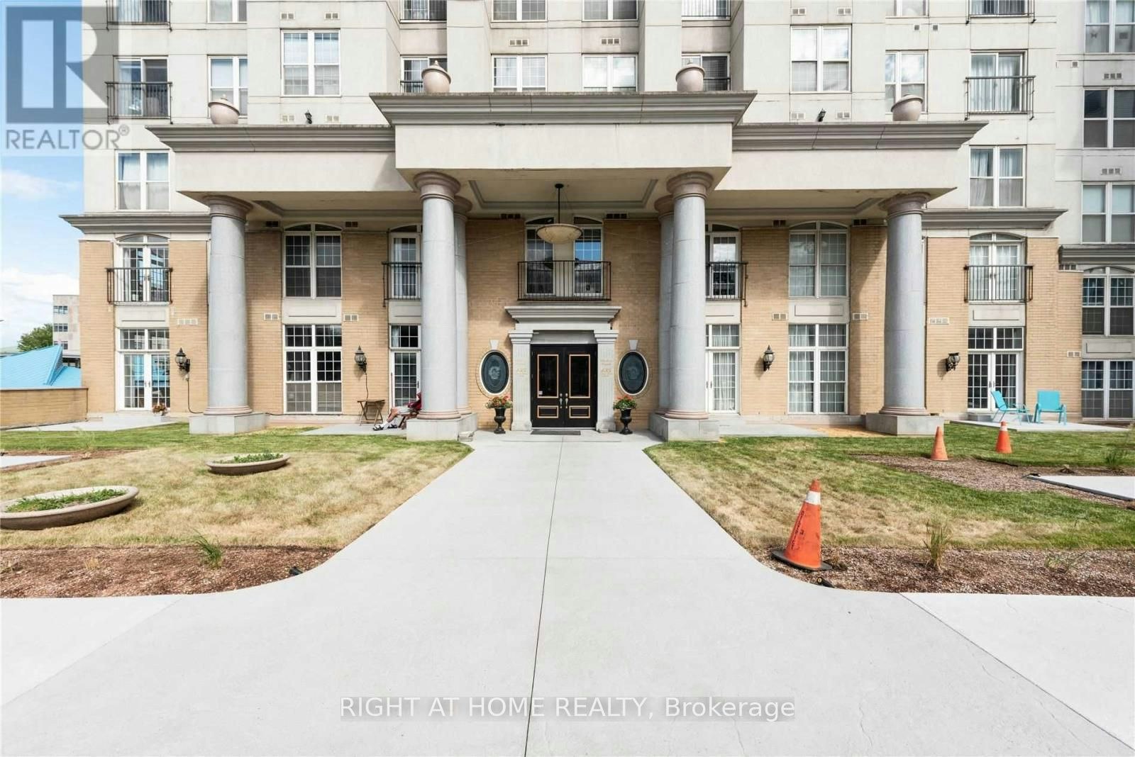 1102-135 James Street S, Hamilton, ON, L8P 2Z6 - 17