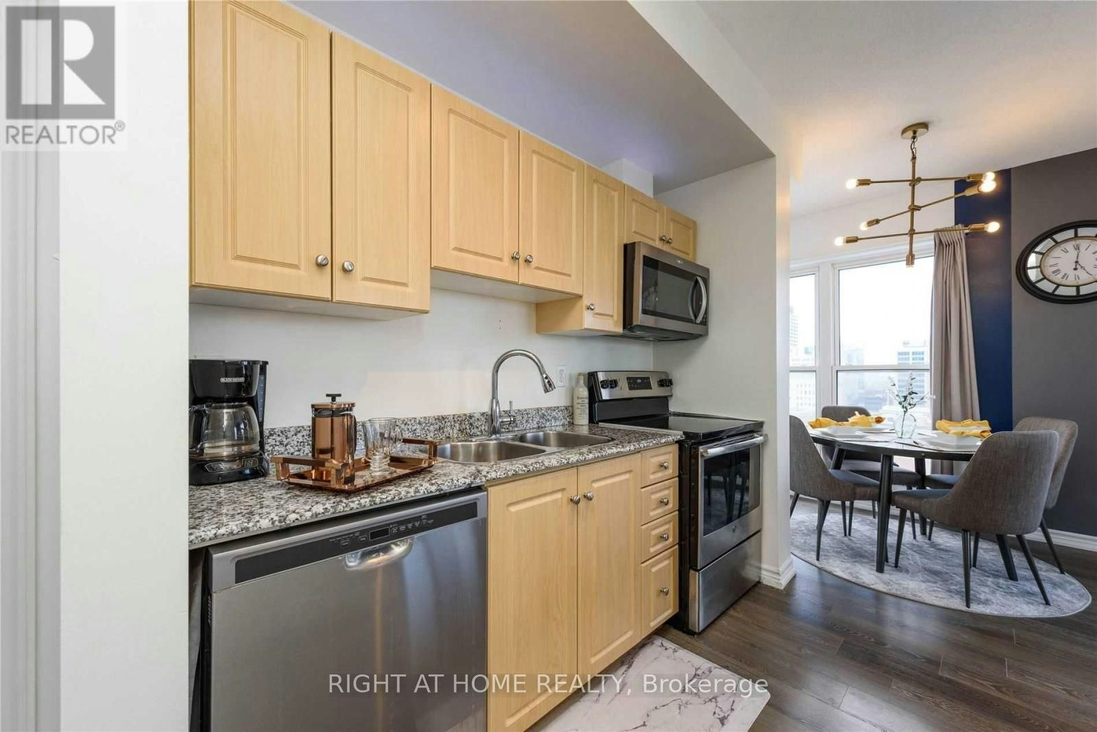 1102-135 James Street S, Hamilton, ON, L8P 2Z6 - 5