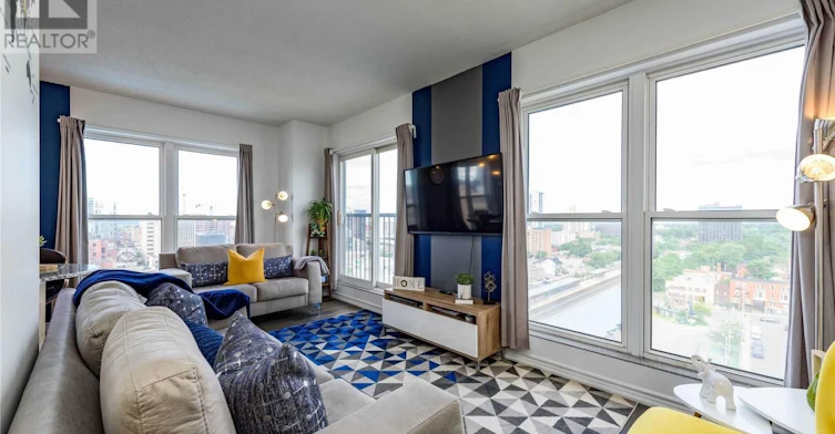 1102-135 James Street S, Hamilton, ON, L8P 2Z6