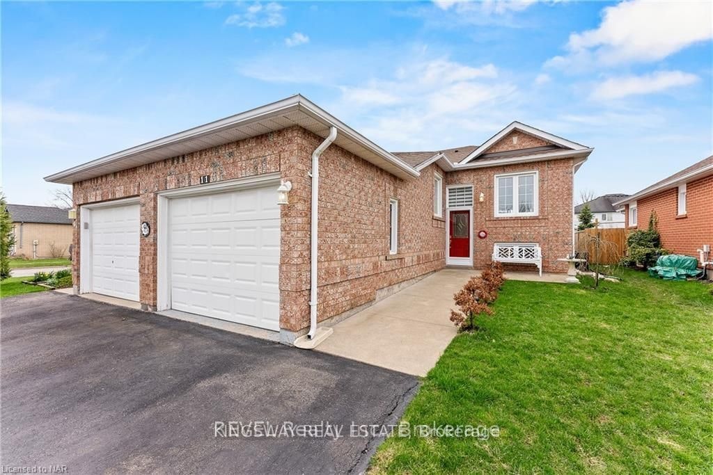 11 Jackson Court W, Welland, ON, L3C 7G2