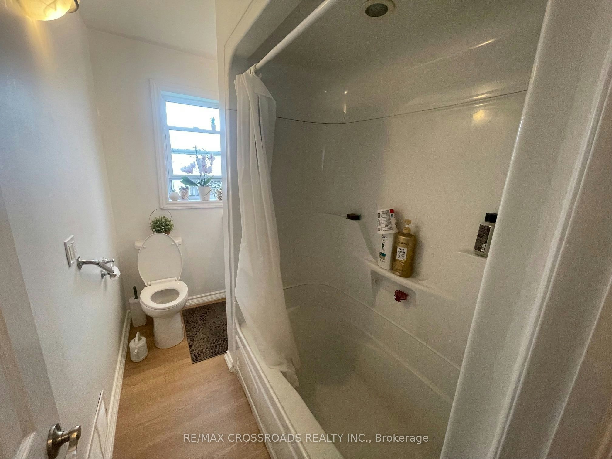 main-493 Upper Gage Avenue, Hamilton, ON, L8V 4J2 - 17