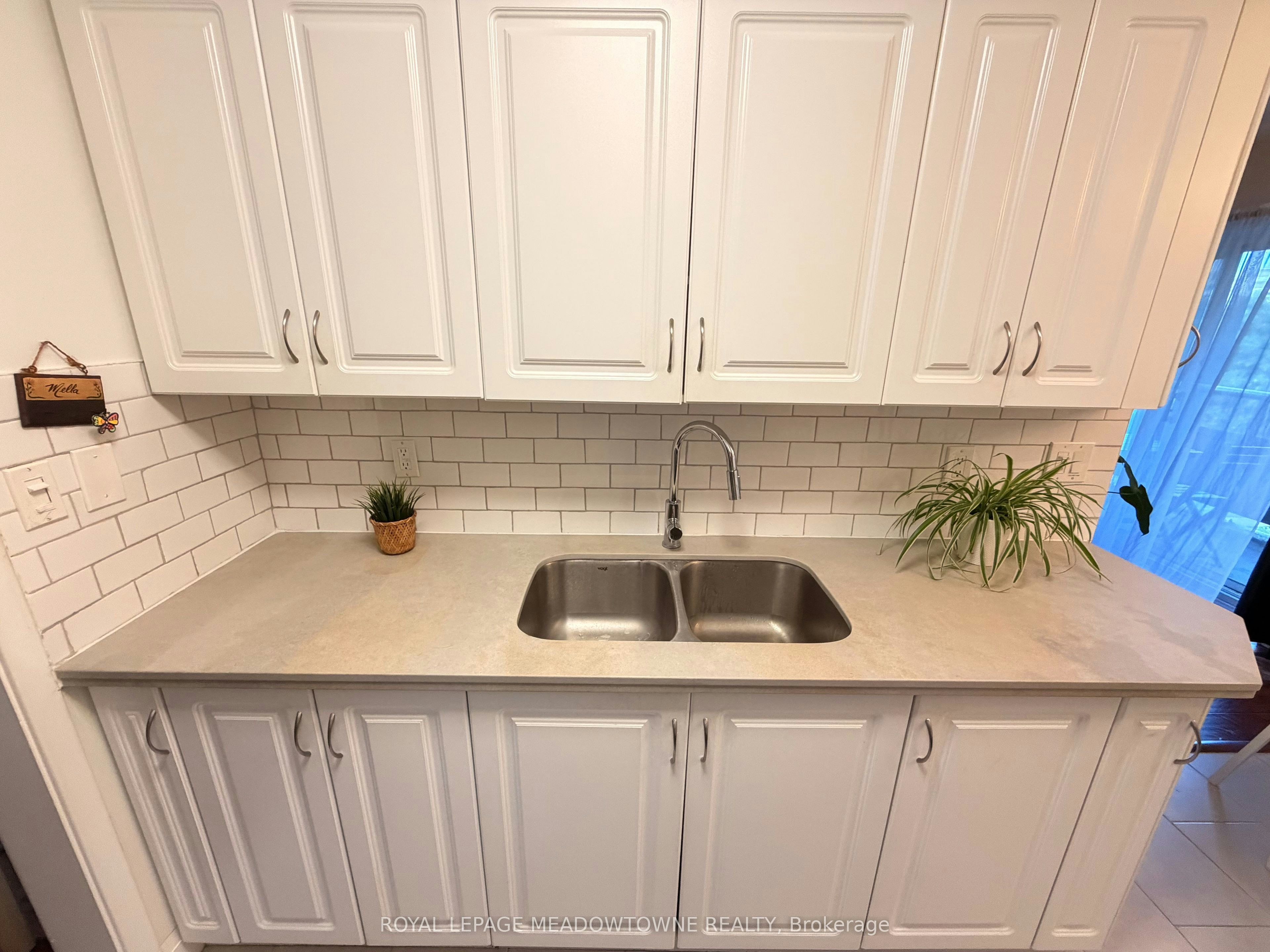411-11 Woodman Drive, Hamilton, ON, L8K 4E3 - 11