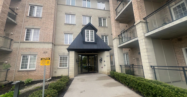 119-1077 Gordon Street W, Guelph, ON, N1G 0E3