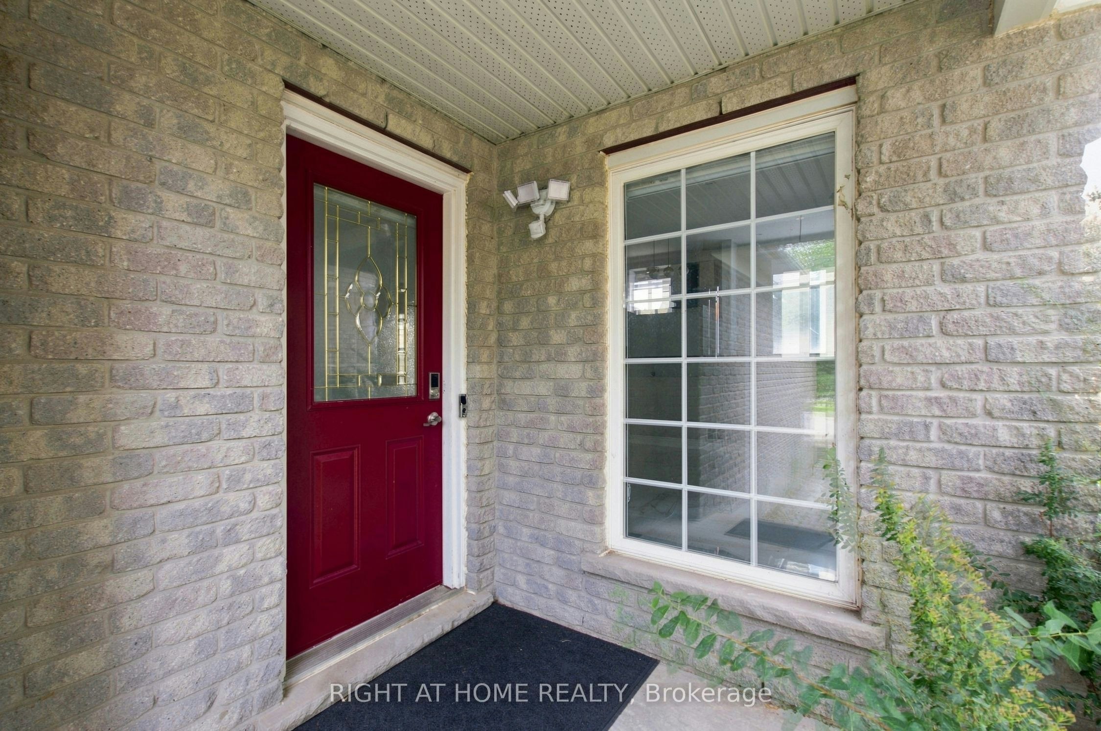 187 Clairfields Drive E, Guelph, ON, N1L 1N4 - 3