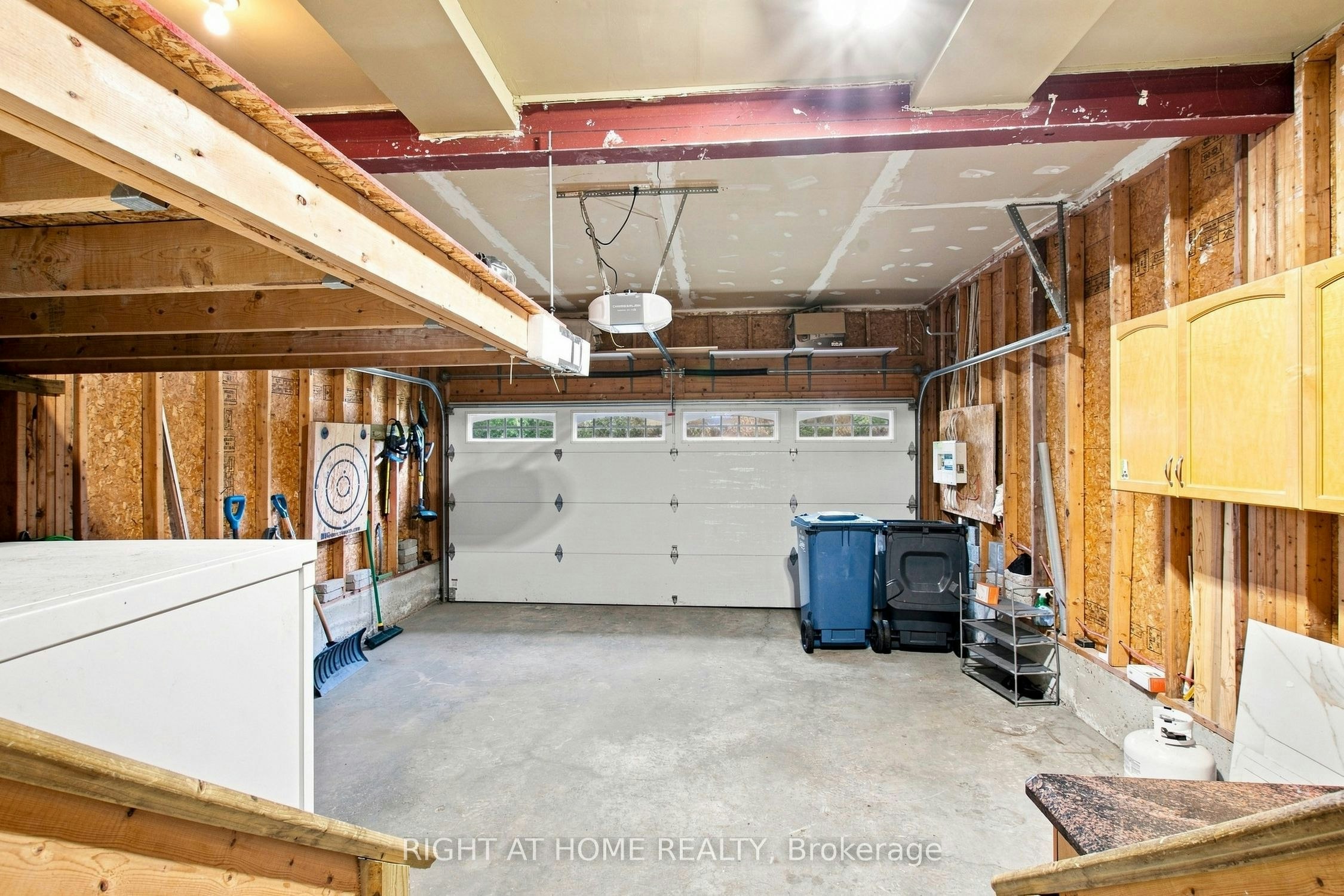 187 Clairfields Drive E, Guelph, ON, N1L 1N4 - 24