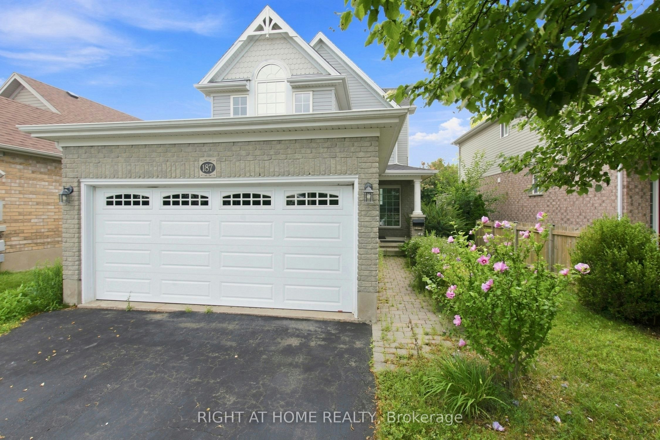 187 Clairfields Drive E, Guelph, ON, N1L 1N4