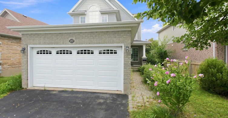 187 Clairfields Drive E, Guelph, ON, N1L 1N4