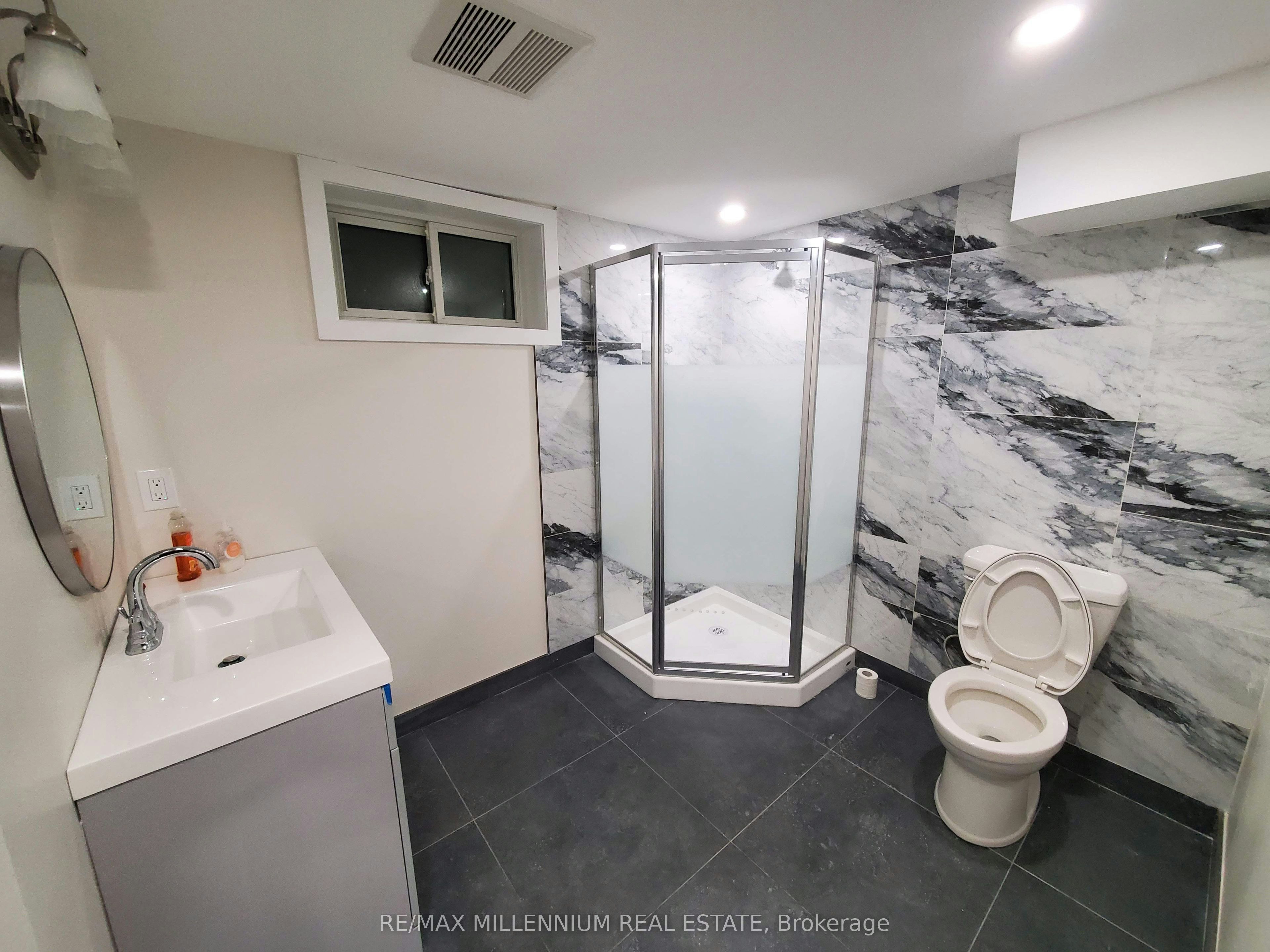 491 Blake Street, London, ON, N5K 2N9 - 2