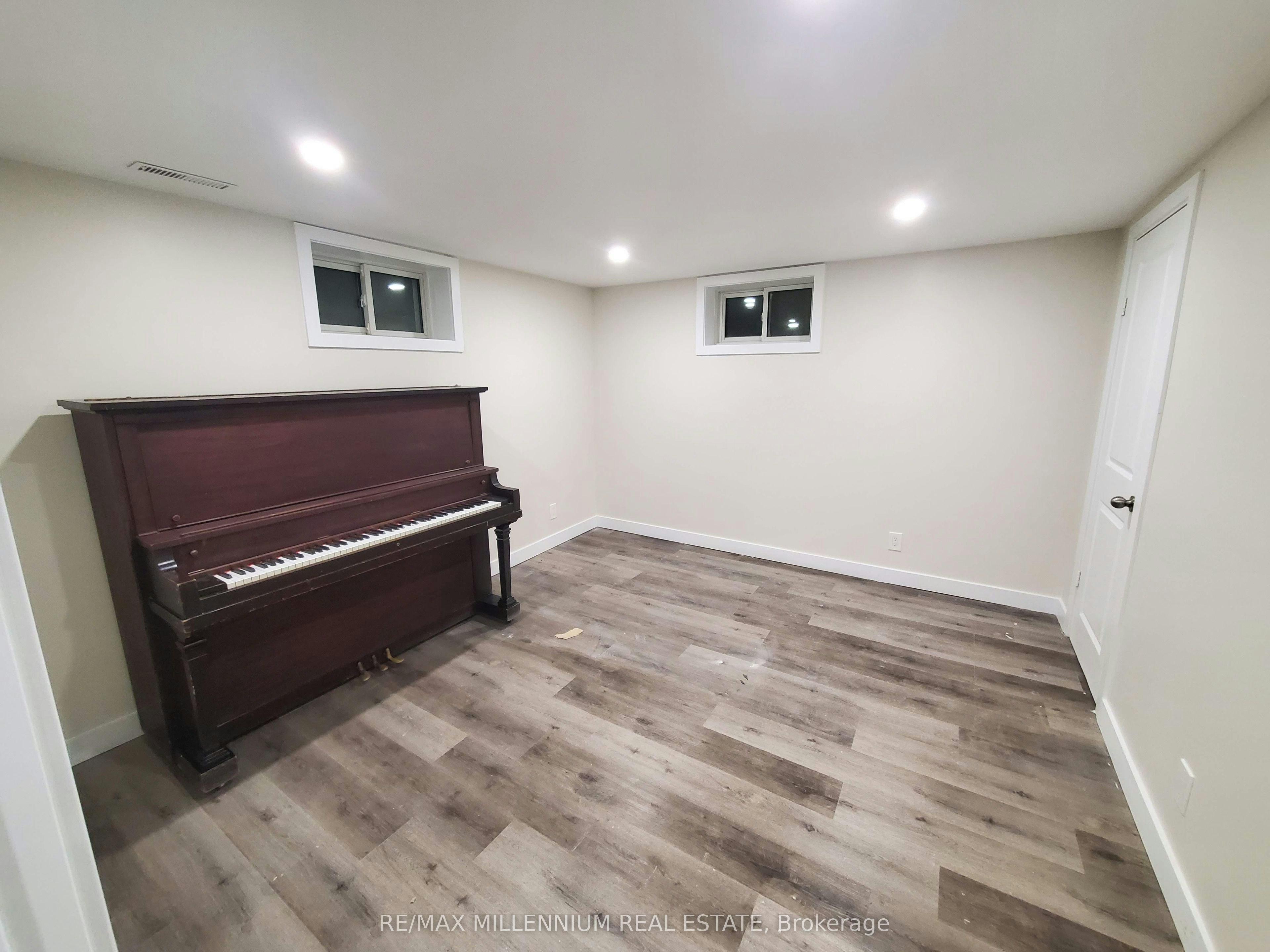 491 Blake Street, London, ON, N5K 2N9 - 5