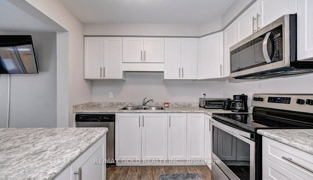 35-50 Pinnacle Drive, Kitchener, ON, N2P 0H8 - 11