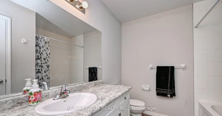 35-50 Pinnacle Drive, Kitchener, ON, N2P 0H8 - 19