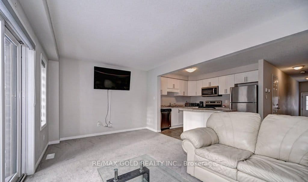 35-50 Pinnacle Drive, Kitchener, ON, N2P 0H8 - 7