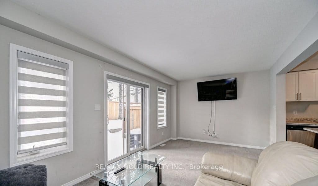 35-50 Pinnacle Drive, Kitchener, ON, N2P 0H8 - 6