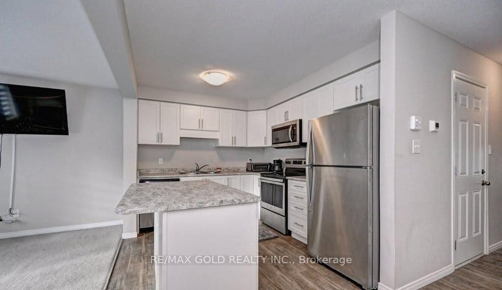 35-50 Pinnacle Drive, Kitchener, ON, N2P 0H8 - 8
