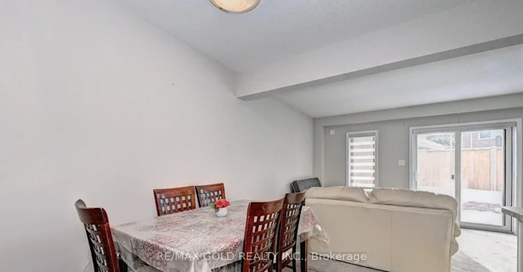 35-50 Pinnacle Drive, Kitchener, ON, N2P 0H8 - 3