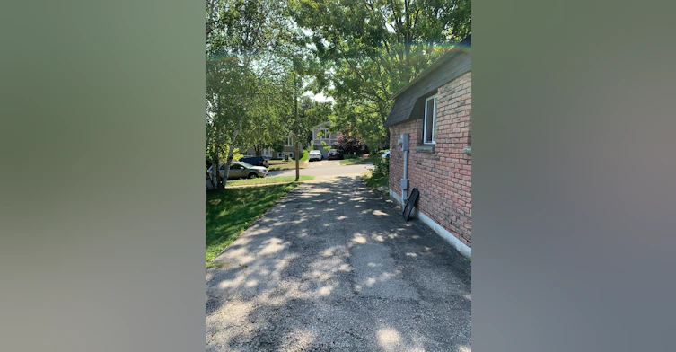 14 Sandsprings Crescent, Kitchener, ON, N2E 2C7 - 19