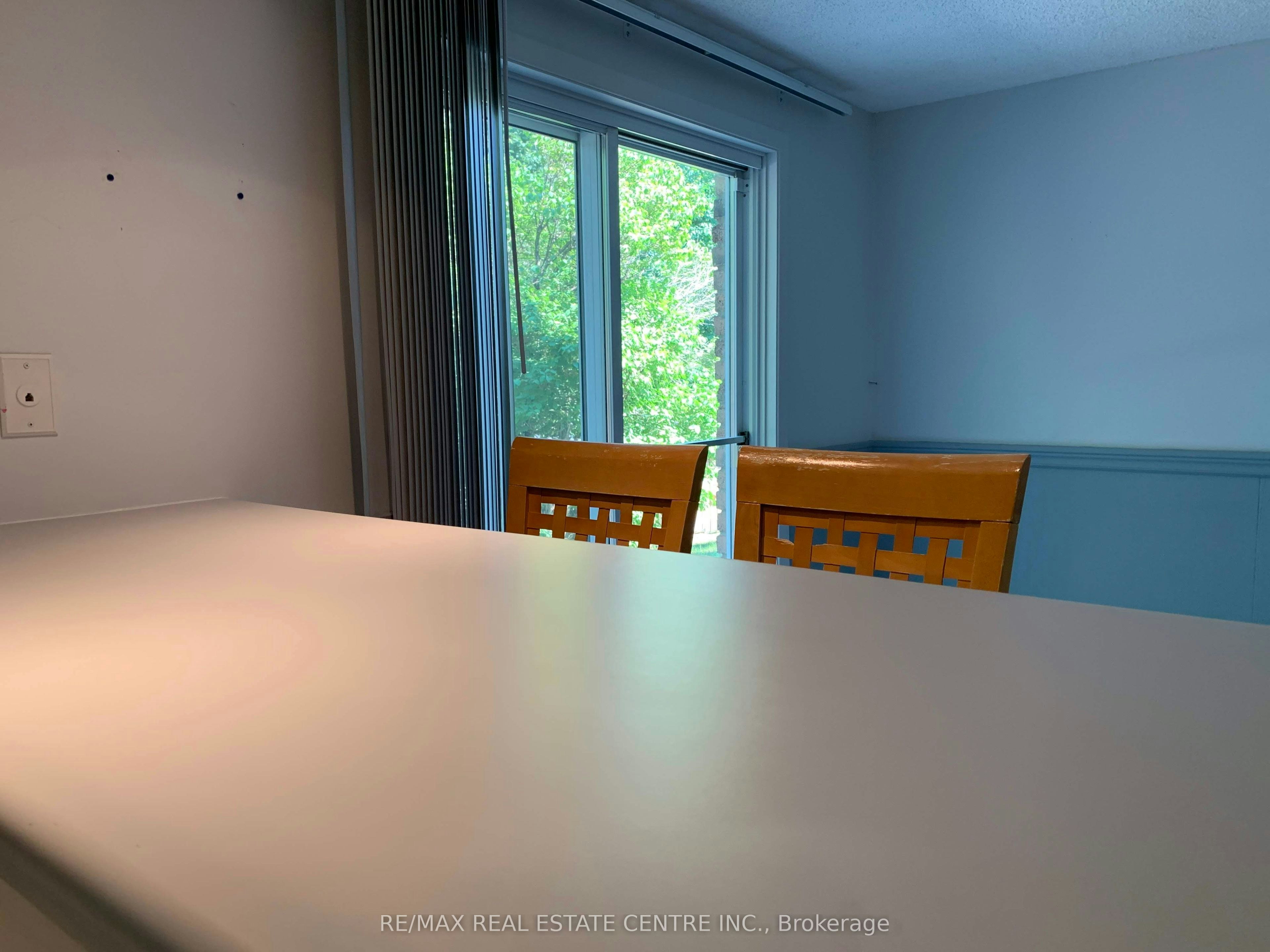 14 Sandsprings Crescent, Kitchener, ON, N2E 2C7 - 17