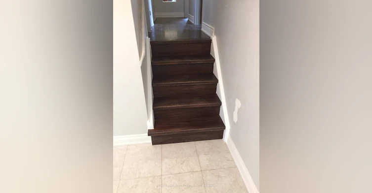 14 Sandsprings Crescent, Kitchener, ON, N2E 2C7 - 4