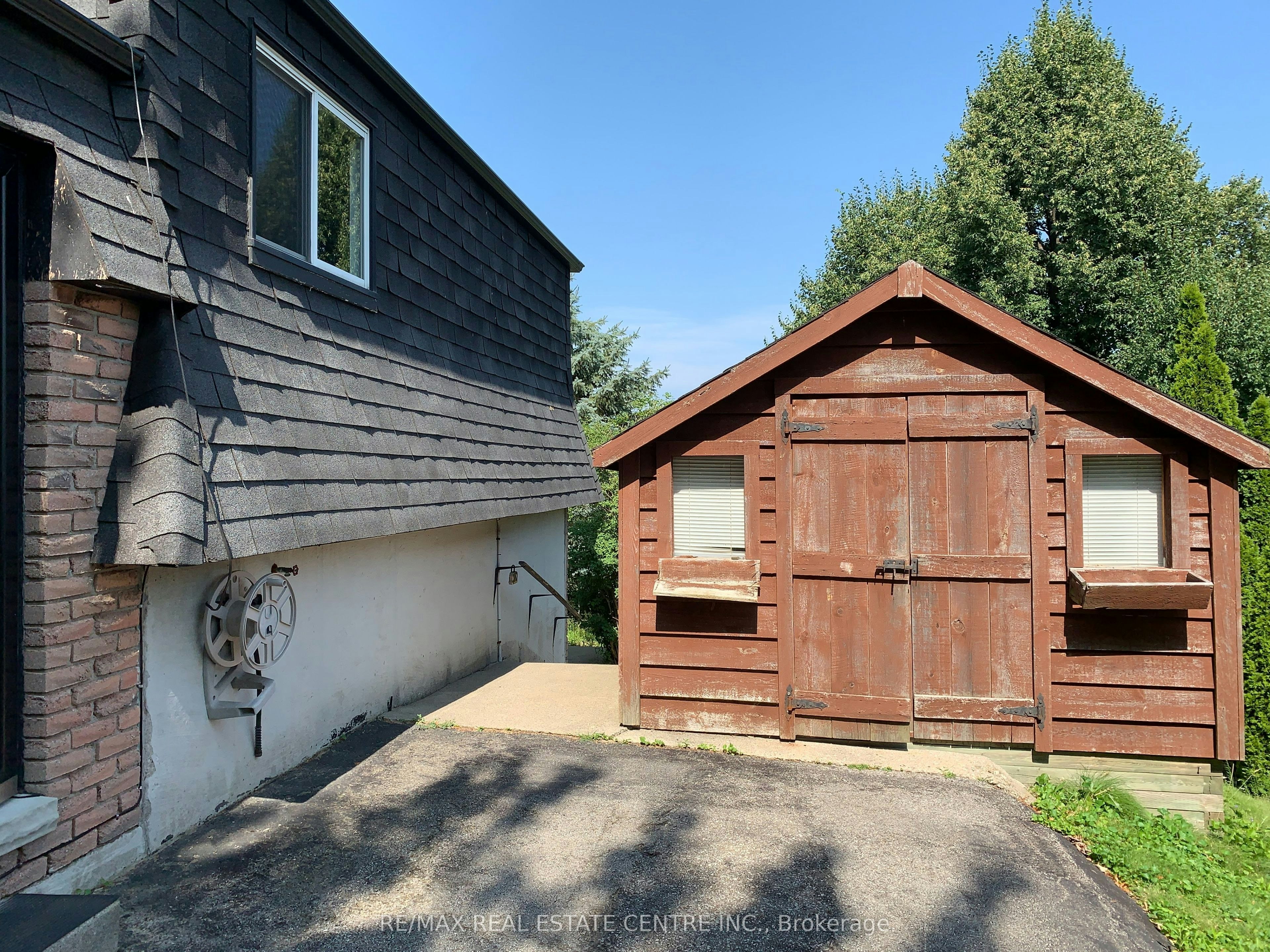 14 Sandsprings Crescent, Kitchener, ON, N2E 2C7 - 20