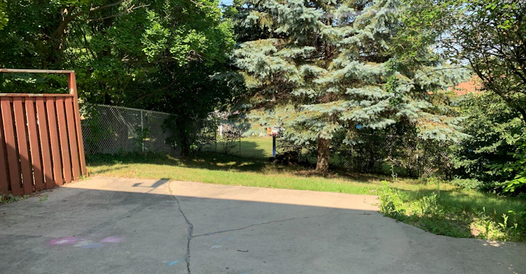 14 Sandsprings Crescent, Kitchener, ON, N2E 2C7 - 27