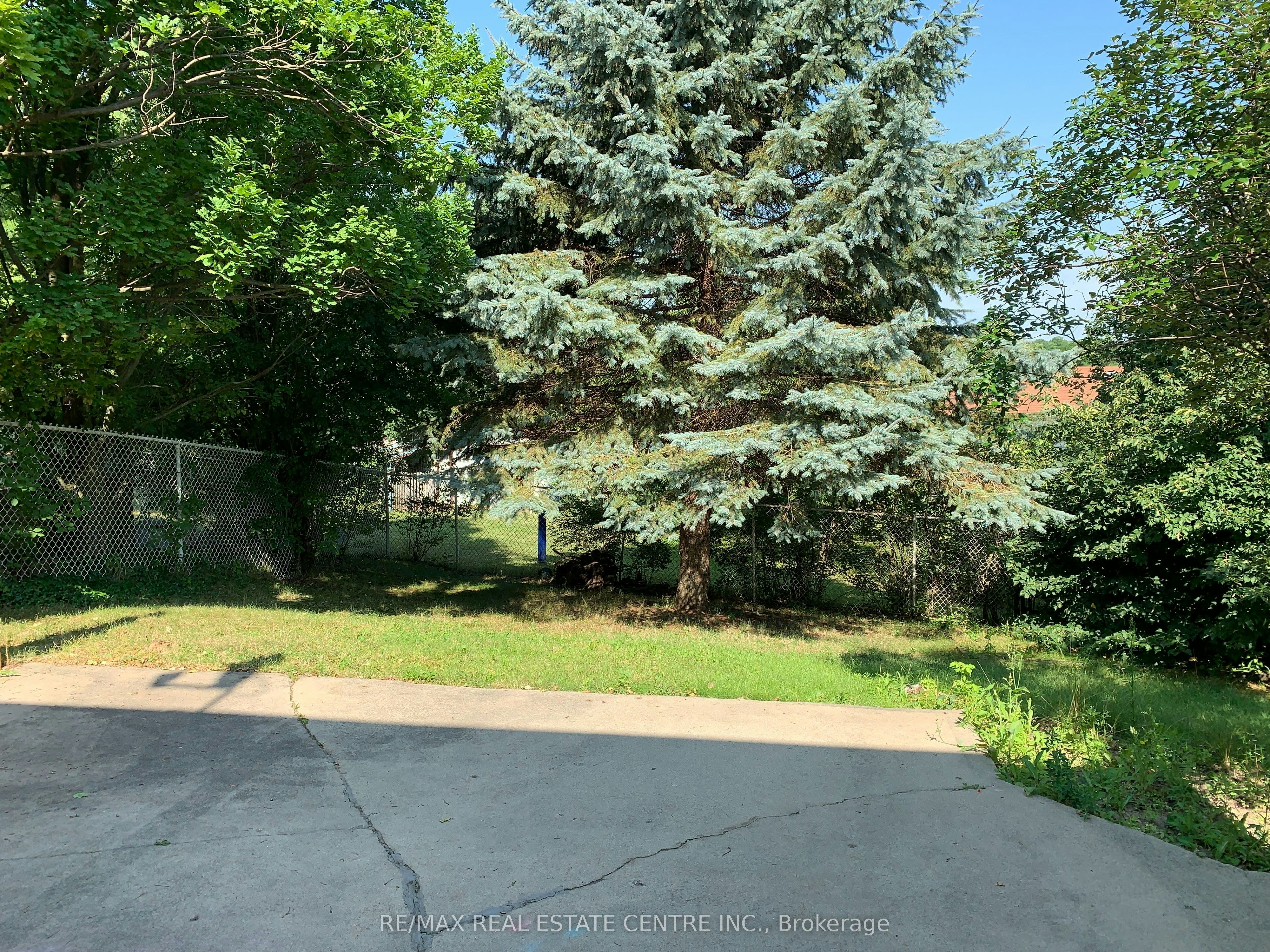 14 Sandsprings Crescent, Kitchener, ON, N2E 2C7 - 31