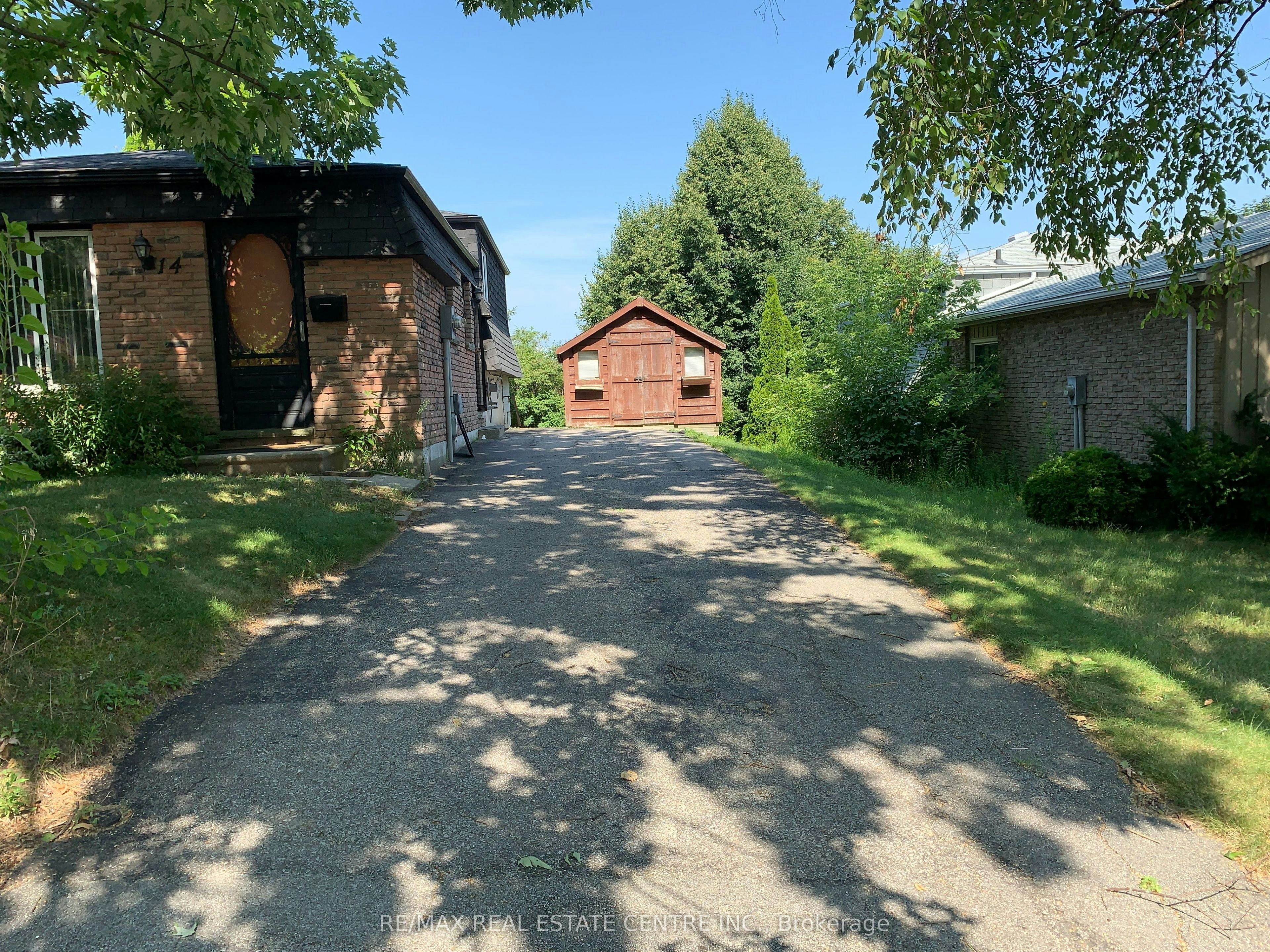 14 Sandsprings Crescent, Kitchener, ON, N2E 2C7 - 18