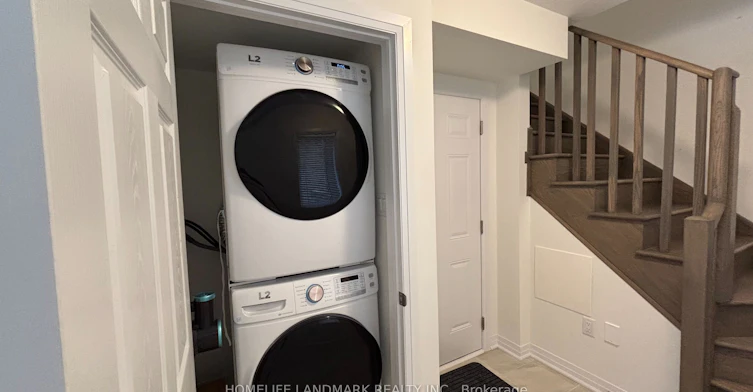 19 Pogie Drive, Welland, ON, L3B 0P2 - 5
