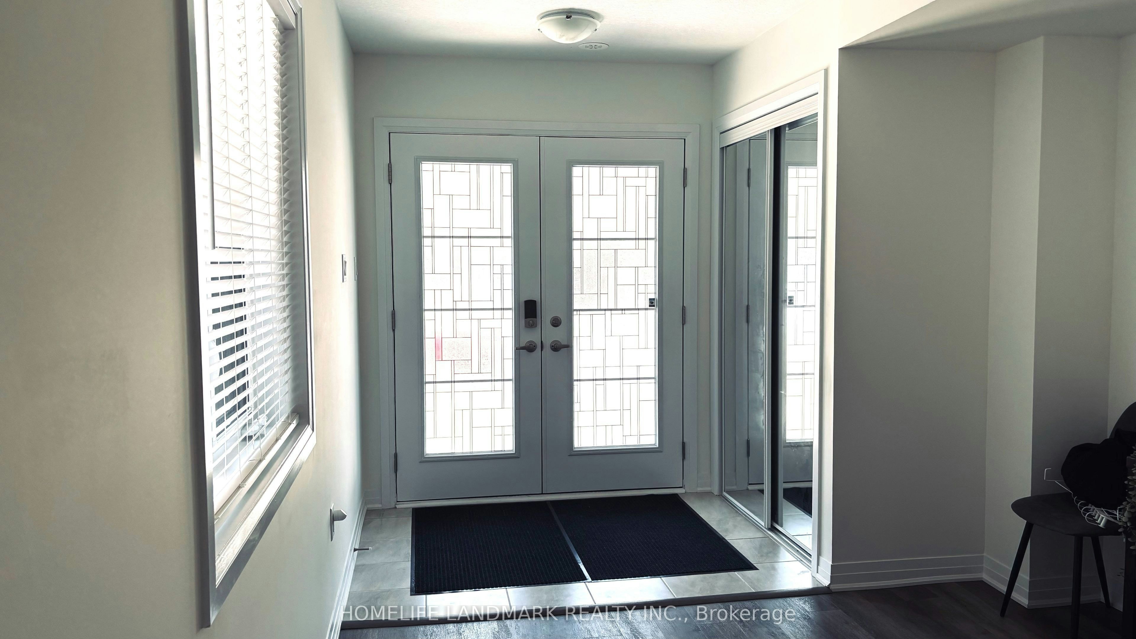 19 Pogie Drive, Welland, ON, L3B 0P2 - 2
