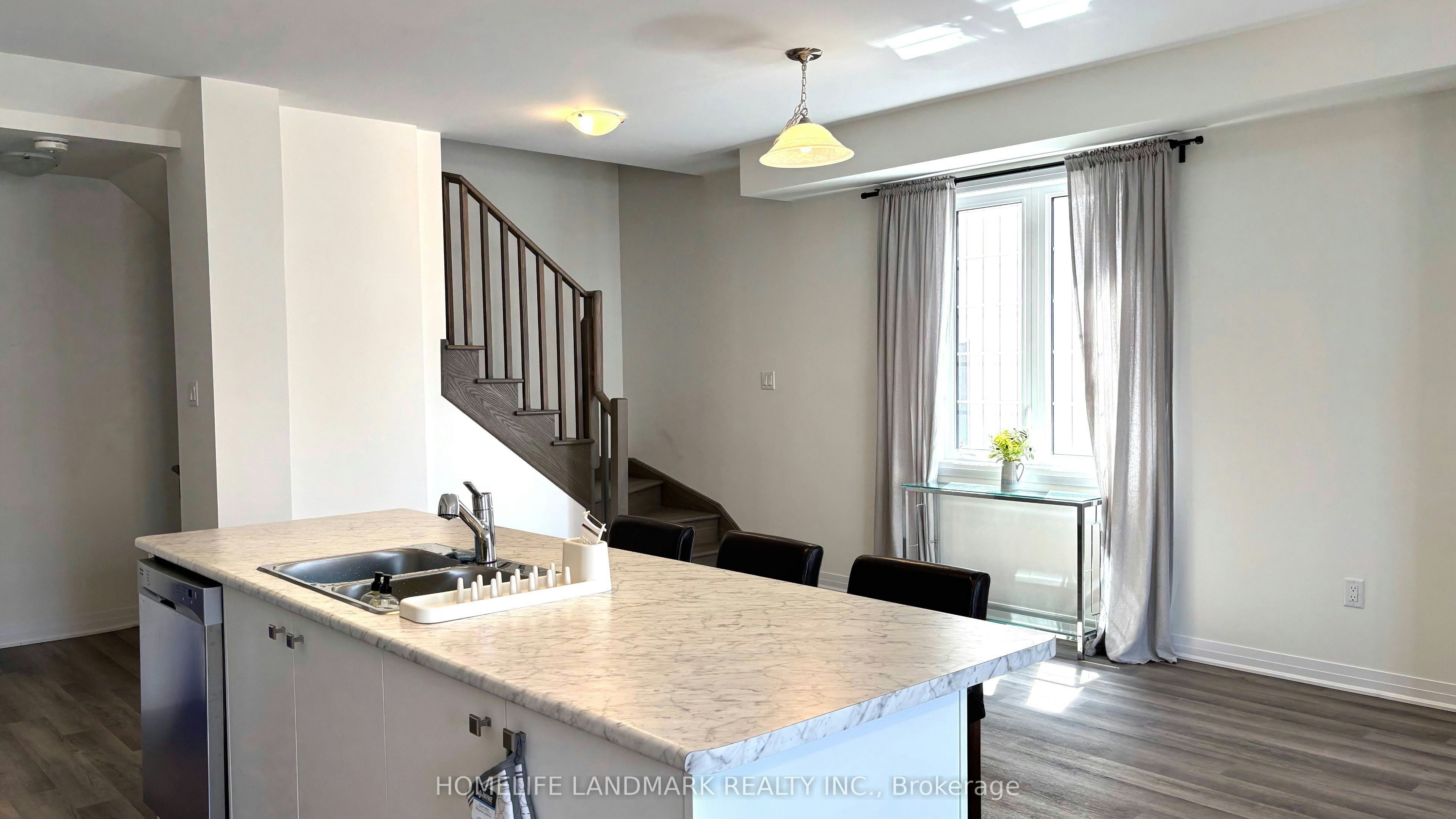 19 Pogie Drive, Welland, ON, L3B 0P2 - 10