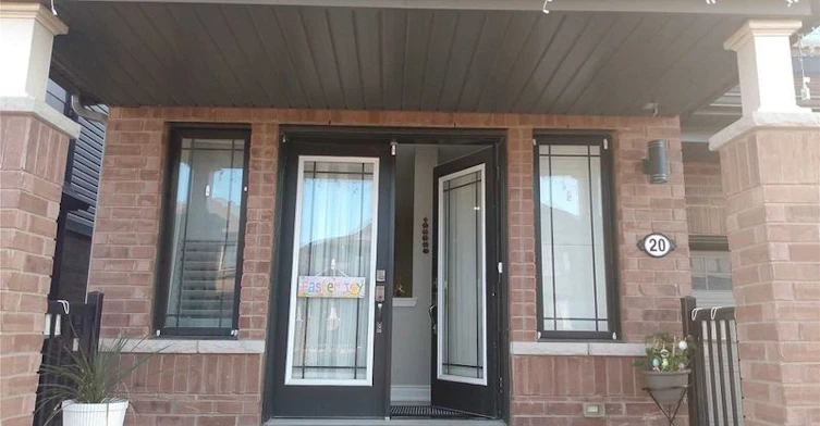 20 Bradshaw Drive Bradshaw Drive, Hamilton, ON, L8J 0K8 - 2