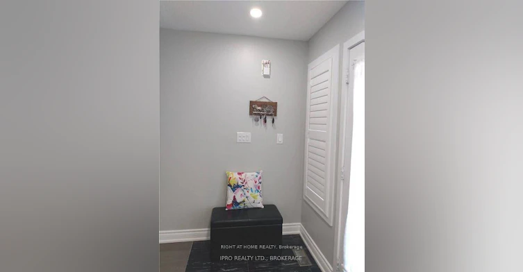 20 Bradshaw Drive Bradshaw Drive, Hamilton, ON, L8J 0K8 - 3