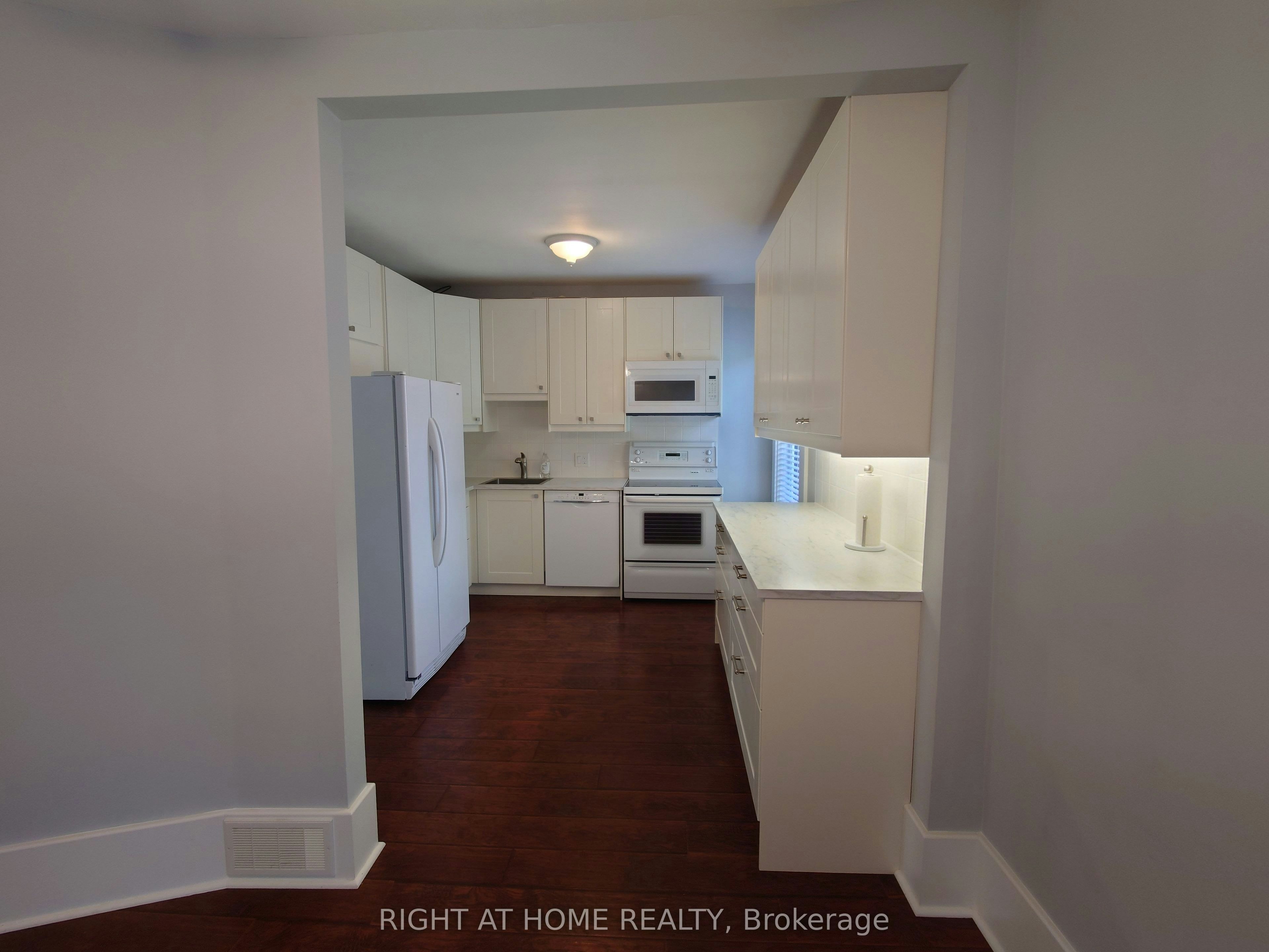 UPPER-117 Wellington Street S, Hamilton, ON, L8N 2R3 - 5
