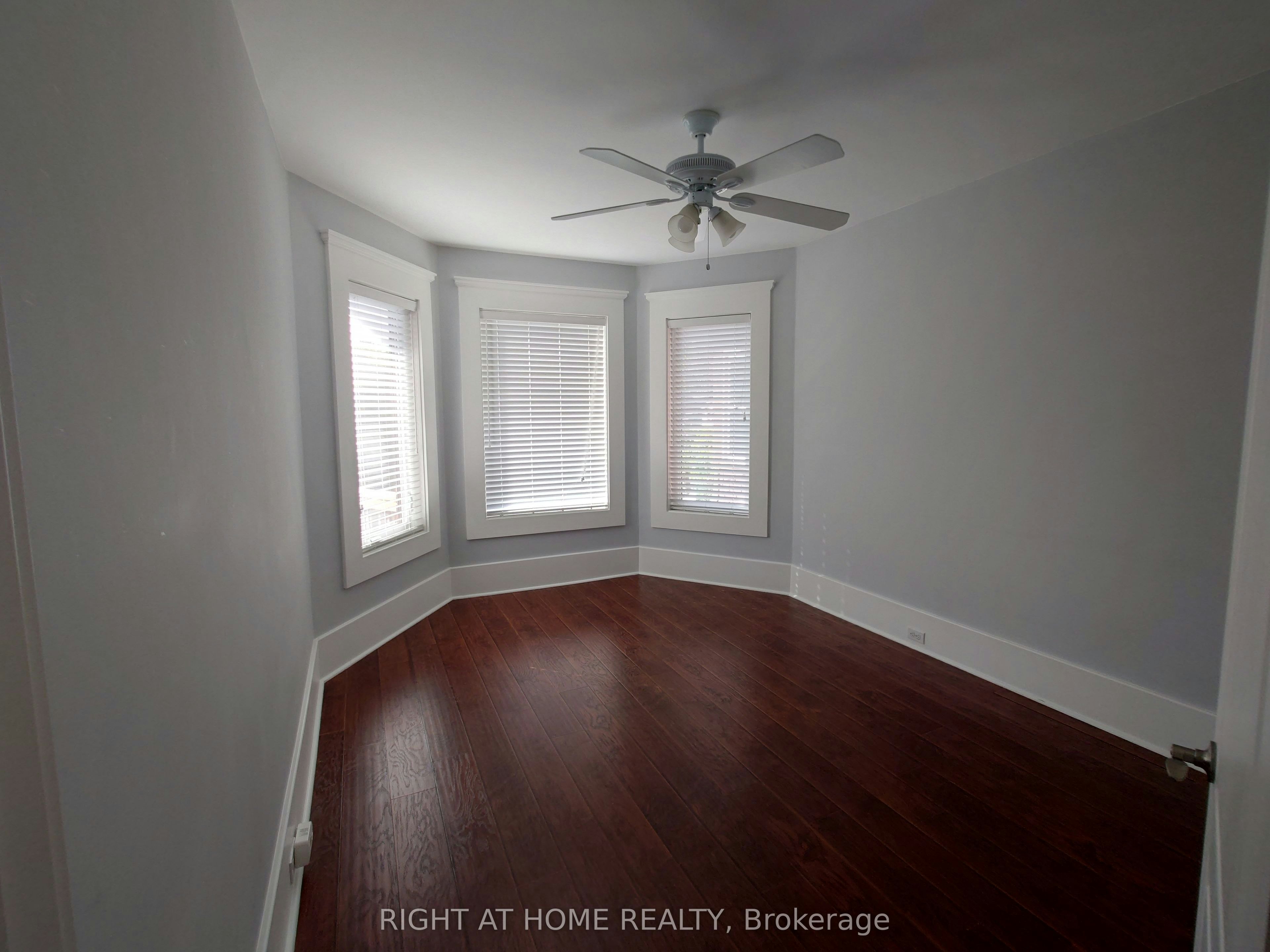 UPPER-117 Wellington Street S, Hamilton, ON, L8N 2R3 - 8