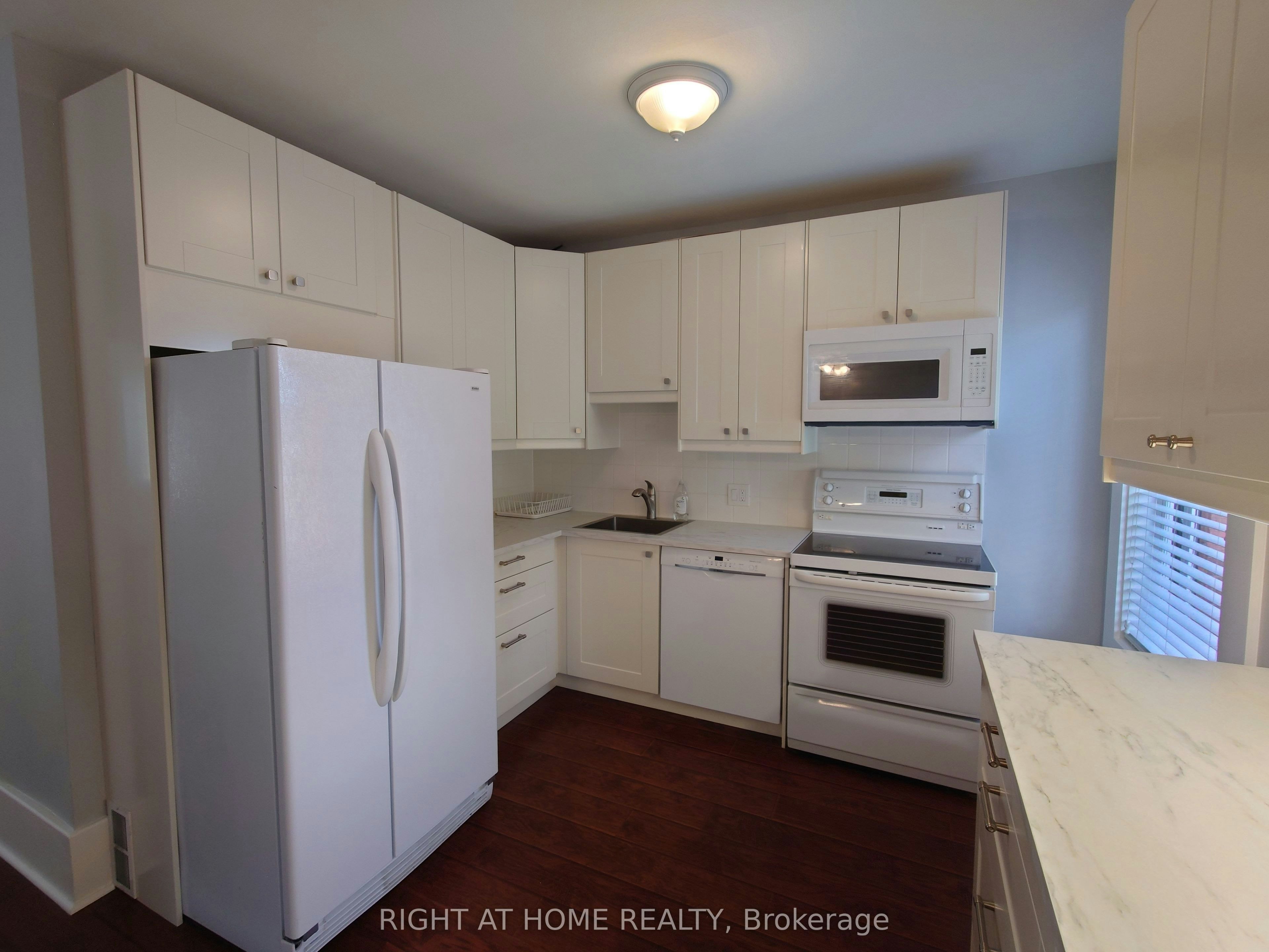 UPPER-117 Wellington Street S, Hamilton, ON, L8N 2R3 - 4