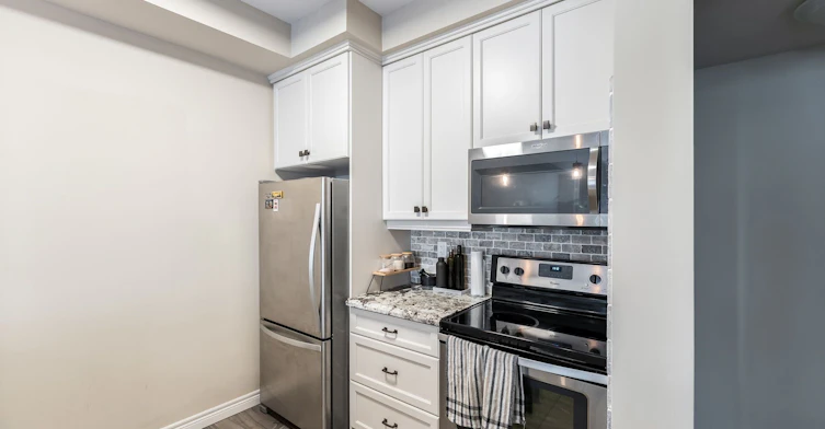 18 Whaley Lane, Hamilton, ON, L9G 0G7 - 18