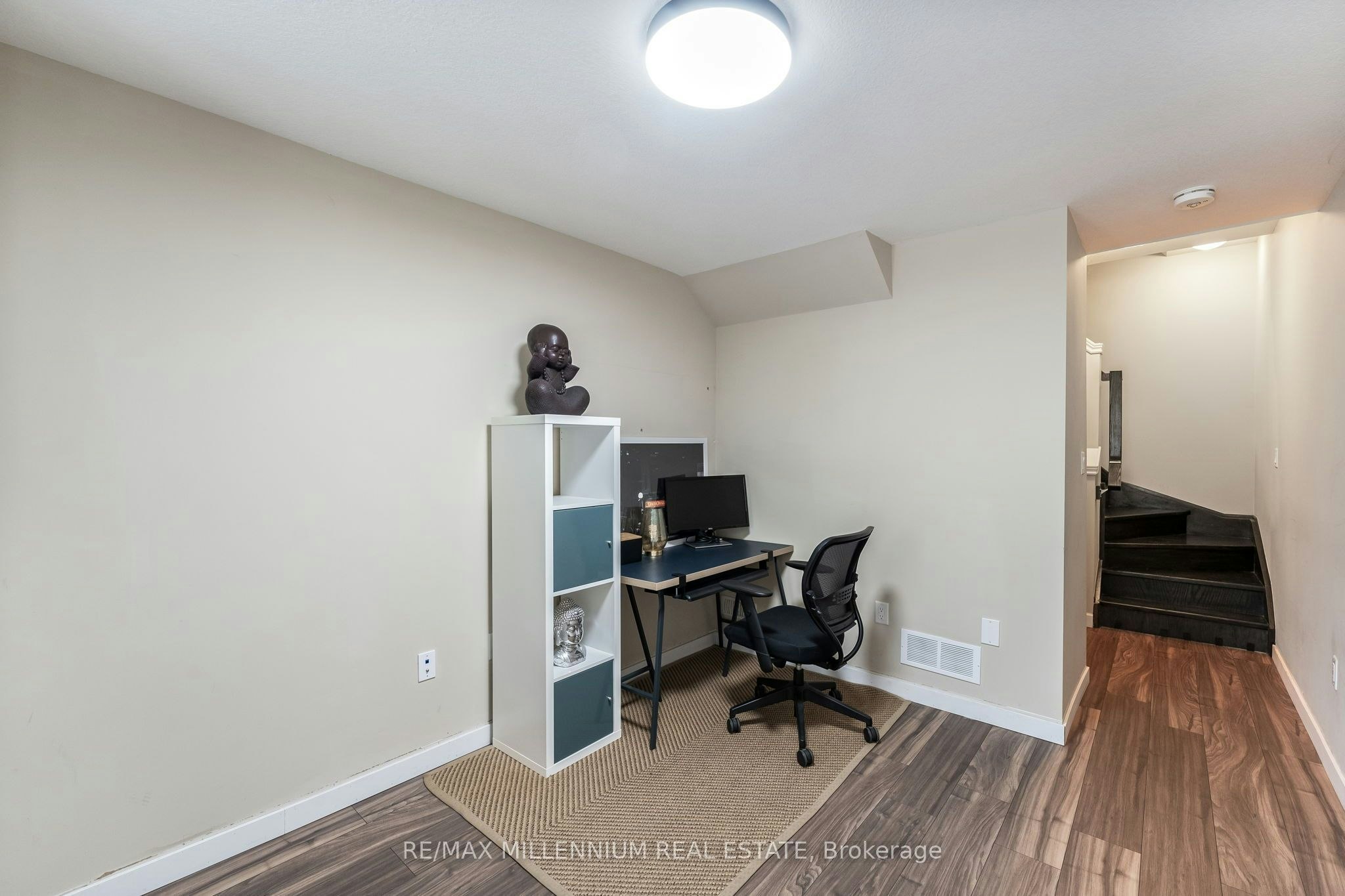 18 Whaley Lane, Hamilton, ON, L9G 0G7 - 4