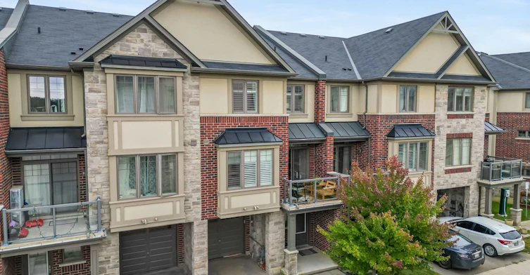 18 Whaley Lane, Hamilton, ON, L9G 0G7