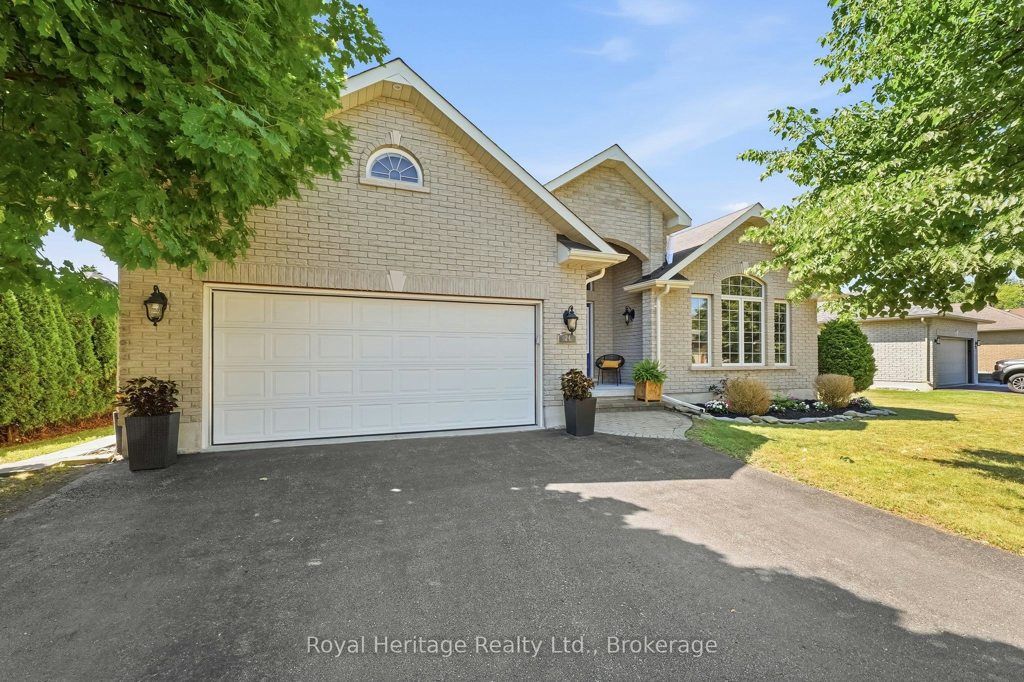 24 Iroquois Avenue, Brighton, ON, K0K 1H0
