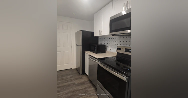 208 English Lane, Brantford, ON, N3T 0J9 - 6