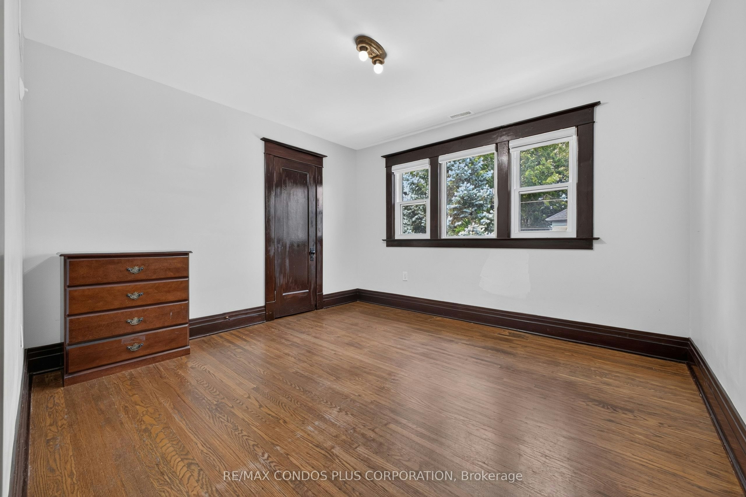5983 Corwin Avenue, Niagara Falls, ON, L2G 5L4 - 23
