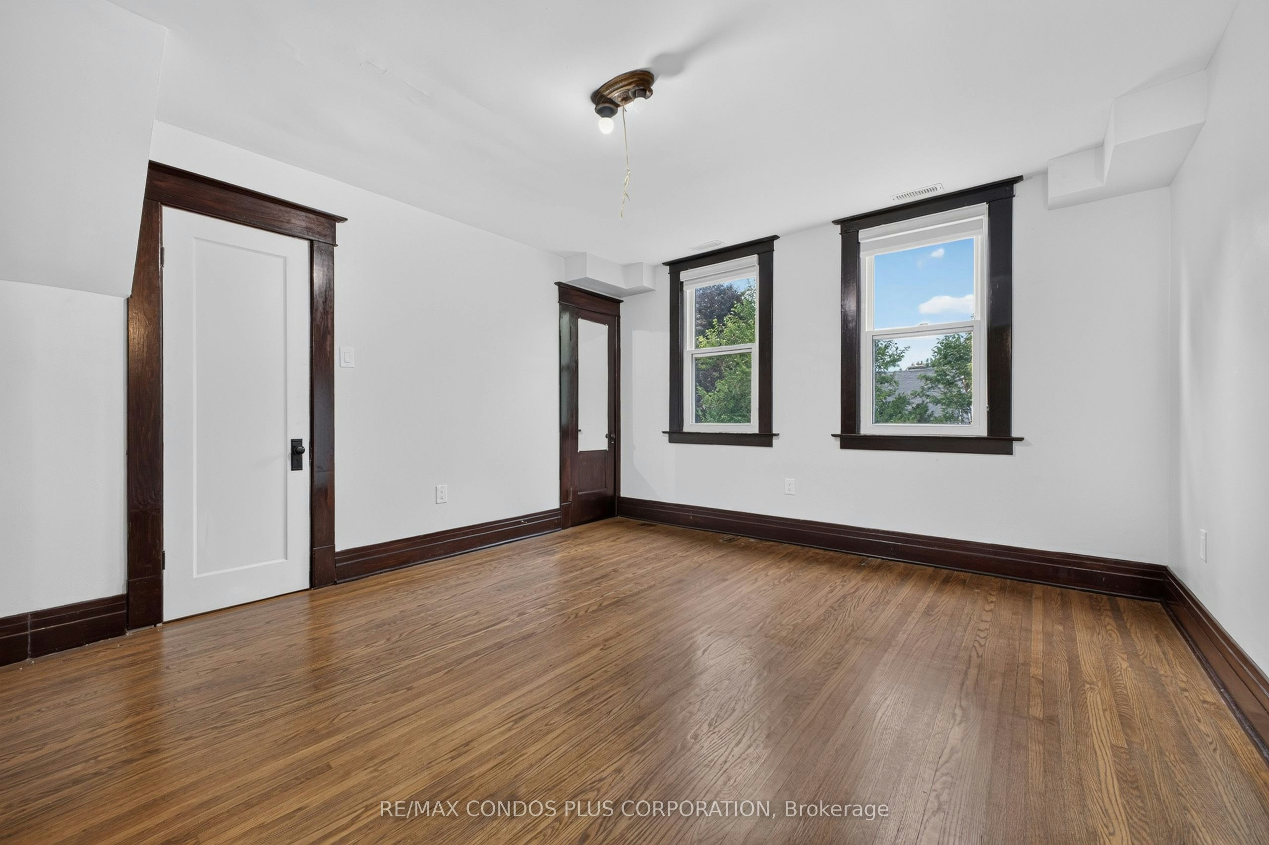 5983 Corwin Avenue, Niagara Falls, ON, L2G 5L4 - 30