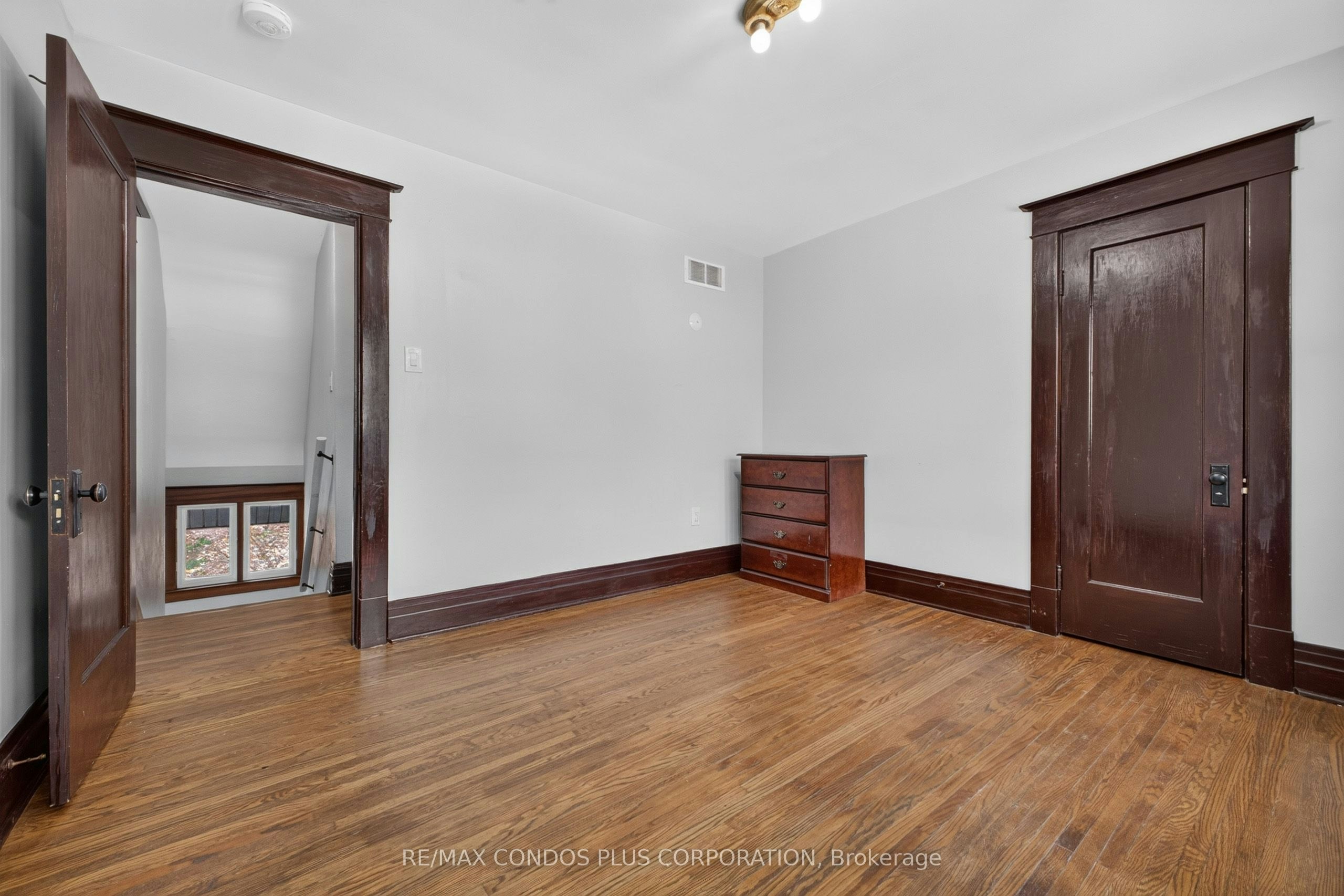 5983 Corwin Avenue, Niagara Falls, ON, L2G 5L4 - 25