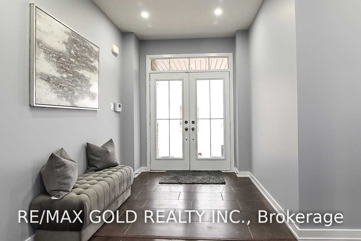 206 Crafter Crescent, Hamilton, ON, L8J 0J1 - 3